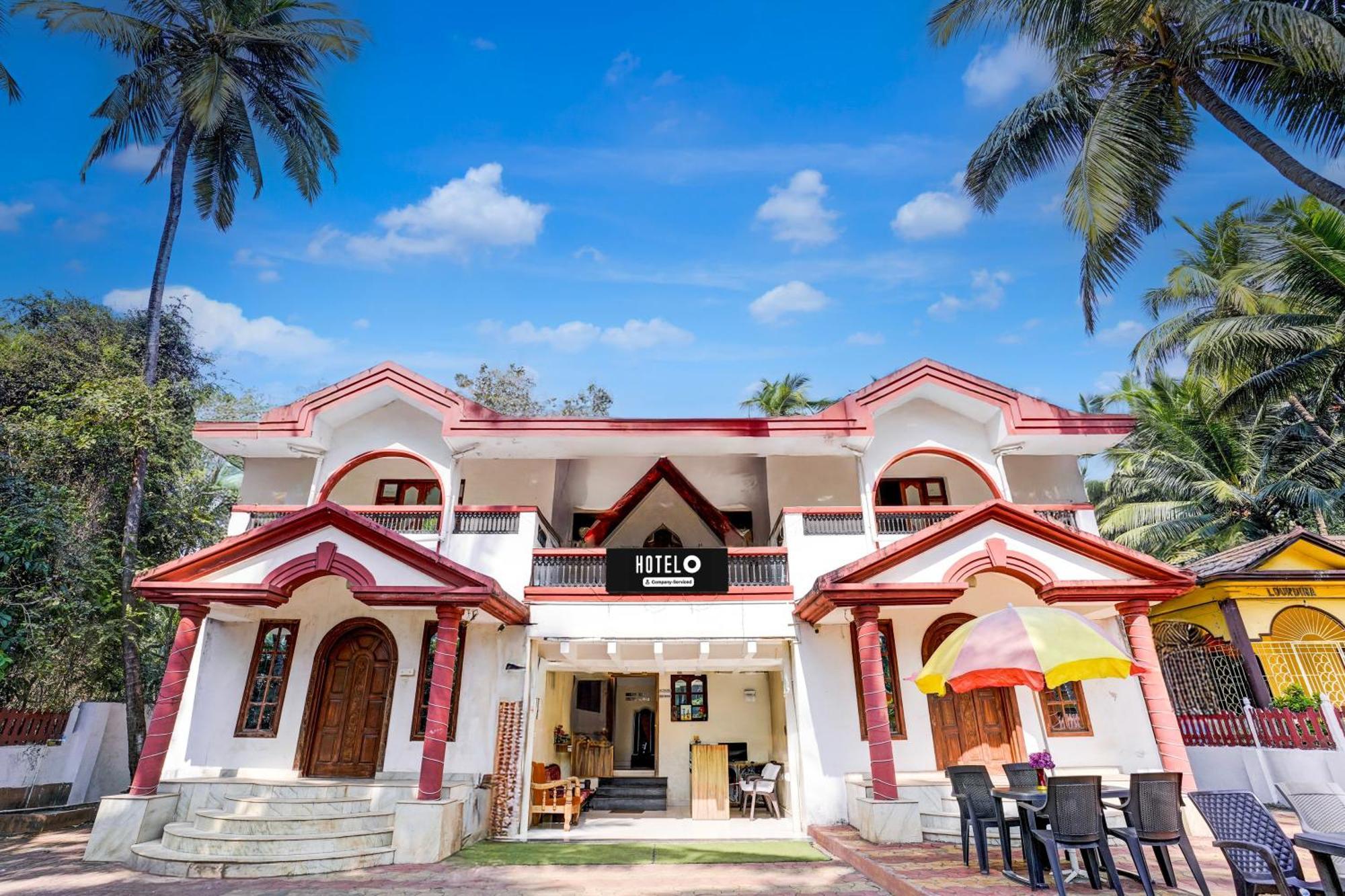 Oyo Flagship Triple Beach Guest House Benaulim Exterior foto